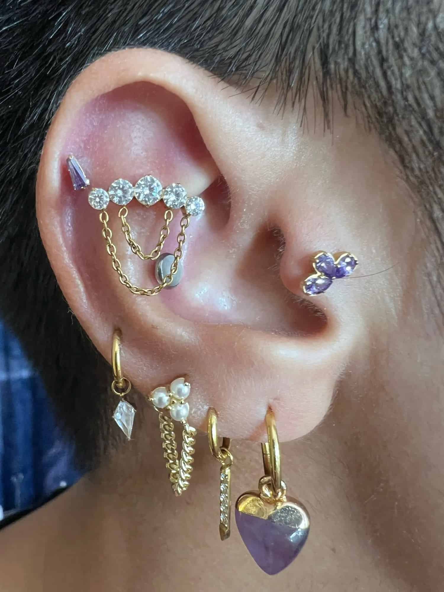 titanium royal cluster and chains labret earring model