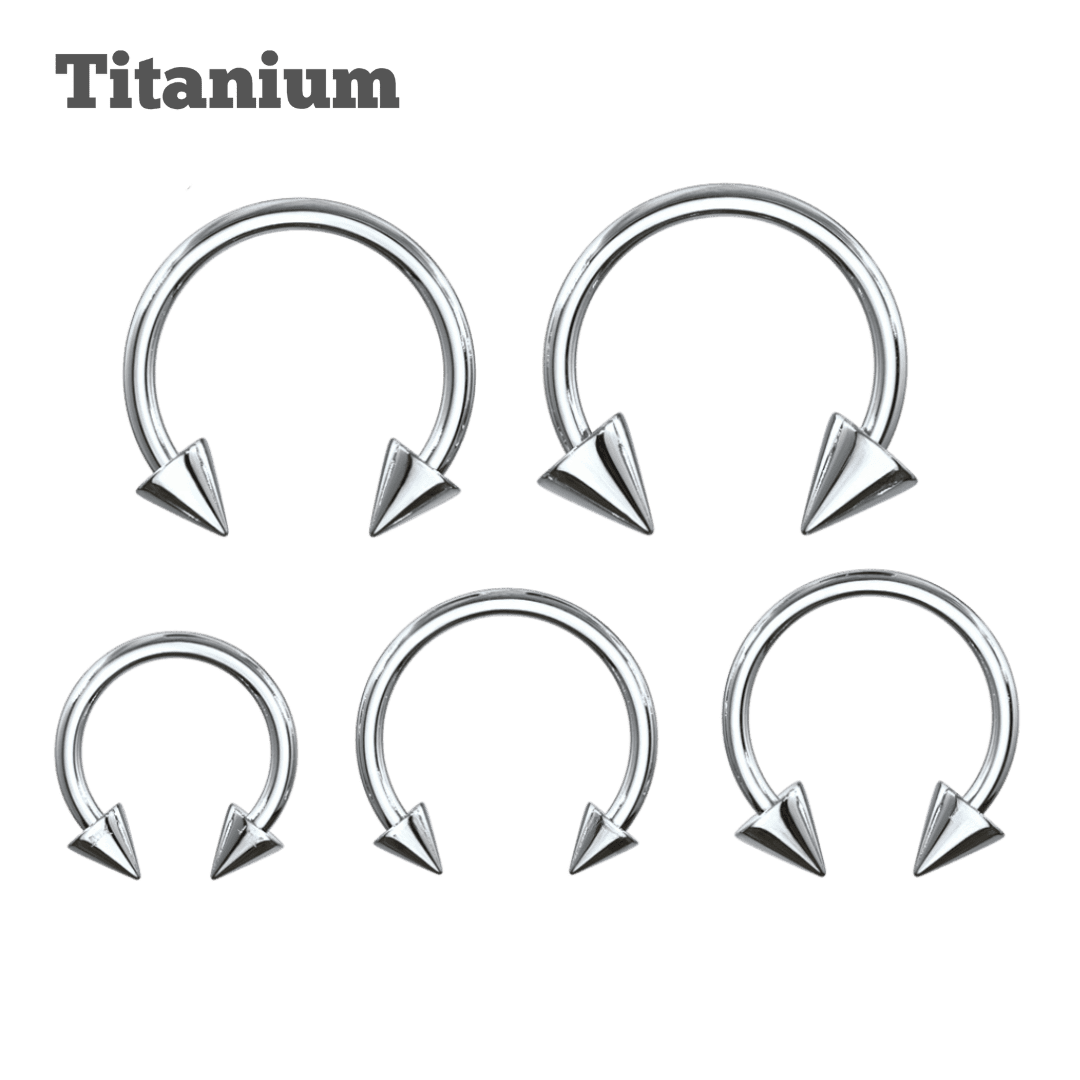 Spike Ends Titanium Horseshoe